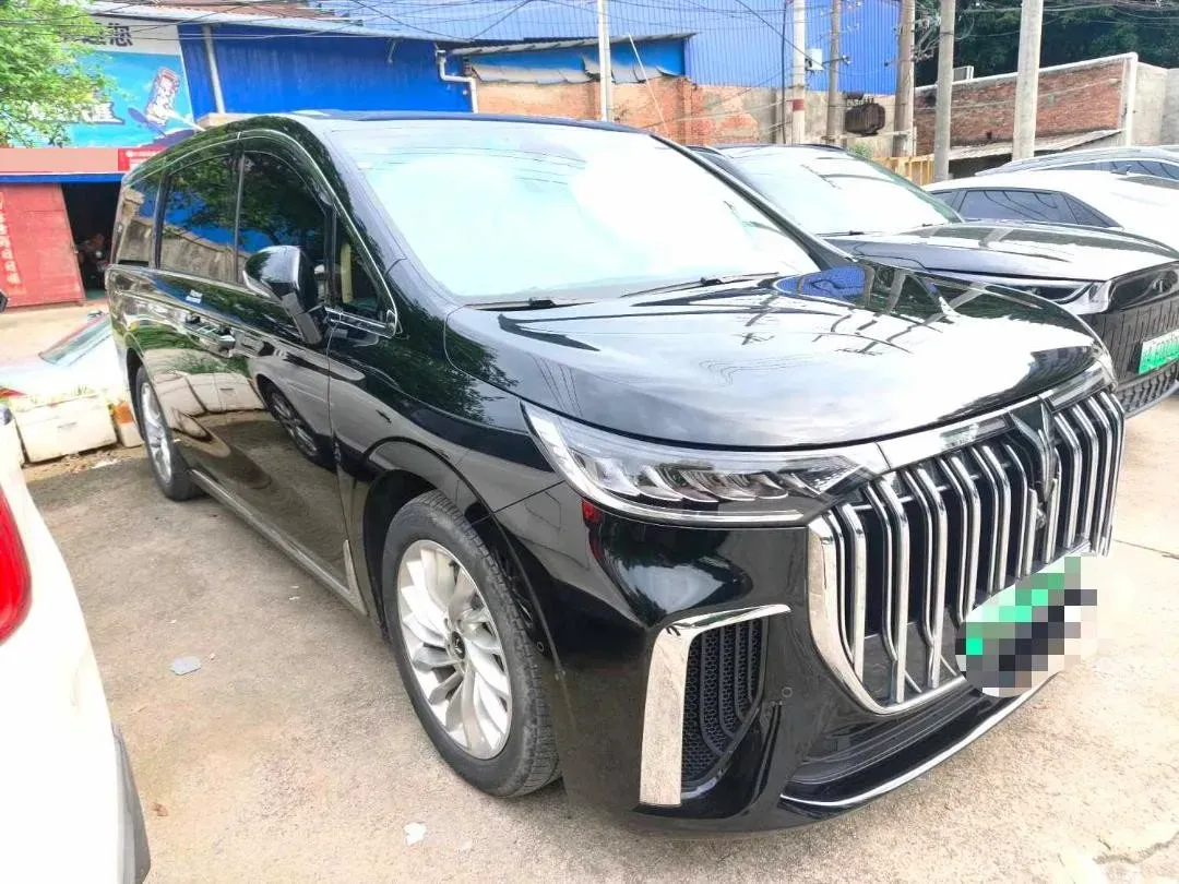 2022 Voyah Dream 1.5T 136HP L4 PHEV 25.57KWH,autocango,china used car exporter,china ev exporter,chinese used car exporter,chinese used ev exporter