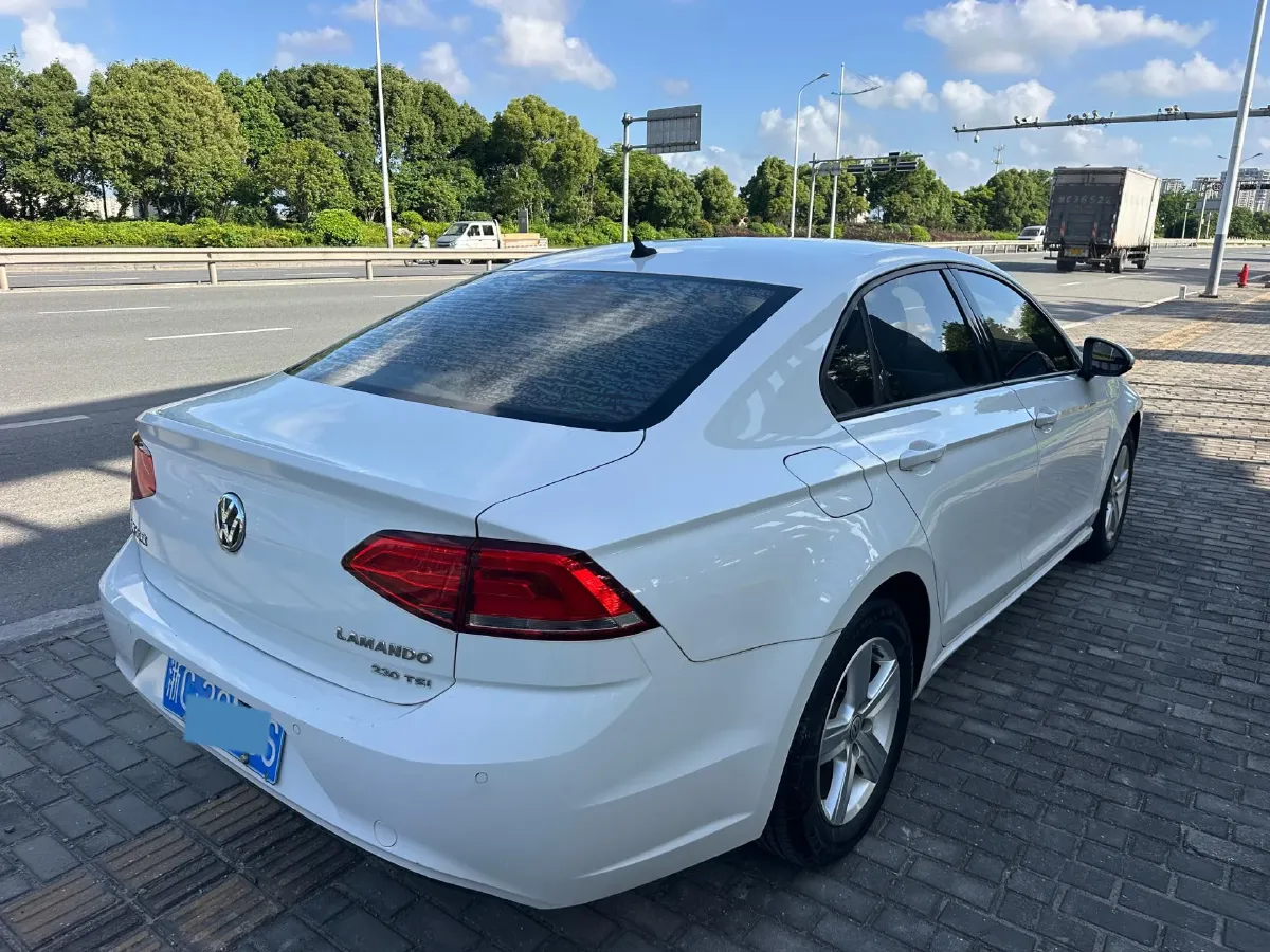 2017 Volkswagen Lamando 1.4T 131HP L4 7DCT,autocango,china used car exporter,china ev exporter,chinese used car exporter,chinese used ev exporter