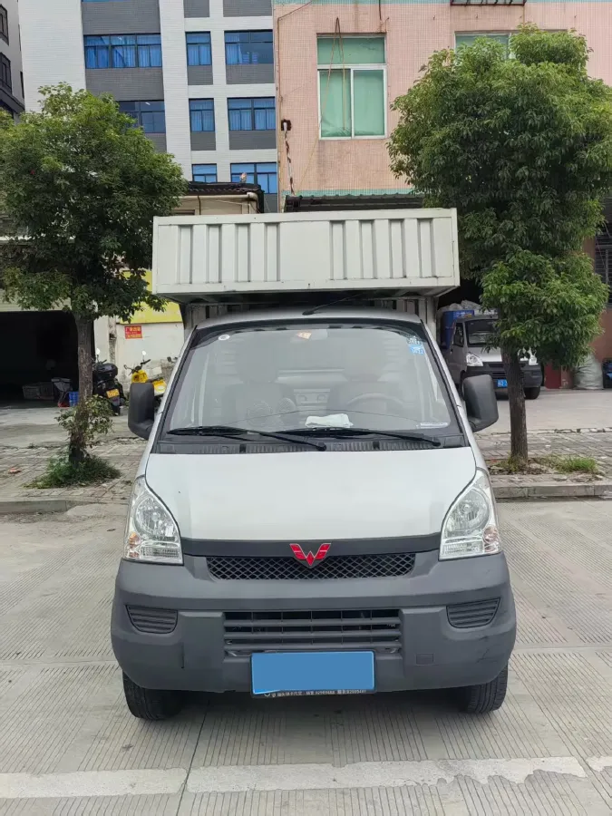 2020 WuLing RongGuang Mini Truck 1.5L 99HP L4 5MT,autocango,china used car exporter,china ev exporter,chinese used car exporter,chinese used ev exporter