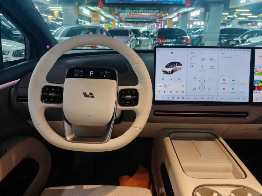 2025 Li i6 BEV,autocango,china used car exporter,china ev exporter,chinese used car exporter,chinese used ev exporter