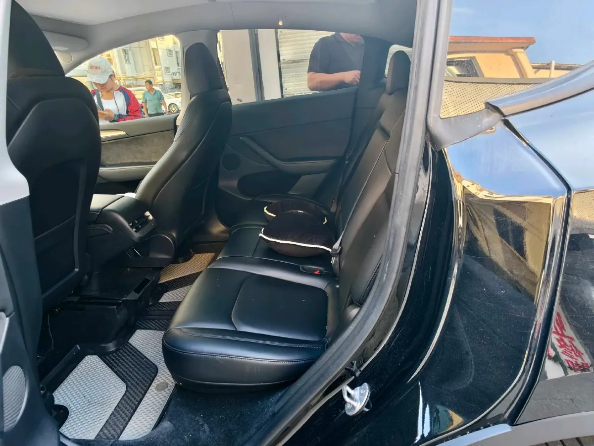 2022 Tesla Model Y BEV 60KWH,autocango,china used car exporter,china ev exporter,chinese used car exporter,chinese used ev exporter