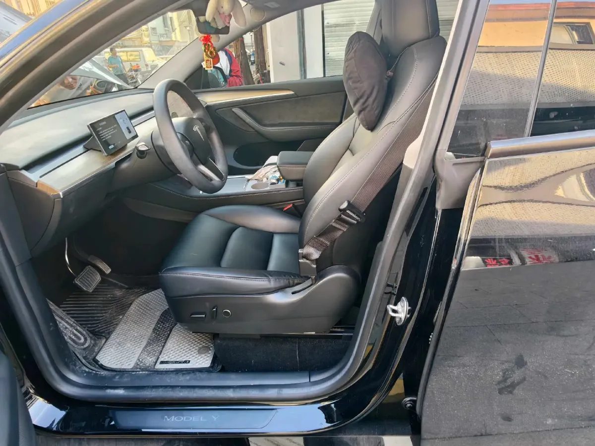2022 Tesla Model Y BEV 60KWH,autocango,china used car exporter,china ev exporter,chinese used car exporter,chinese used ev exporter