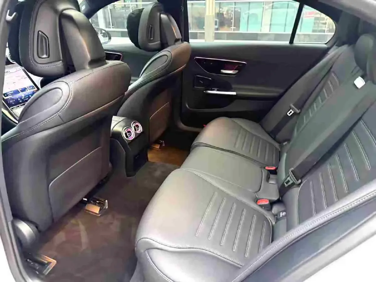 2025 Mercedes-Benz C Class 1.5T 204HP L4 9AT,autocango,china used car exporter,china ev exporter,chinese used car exporter,chinese used ev exporter