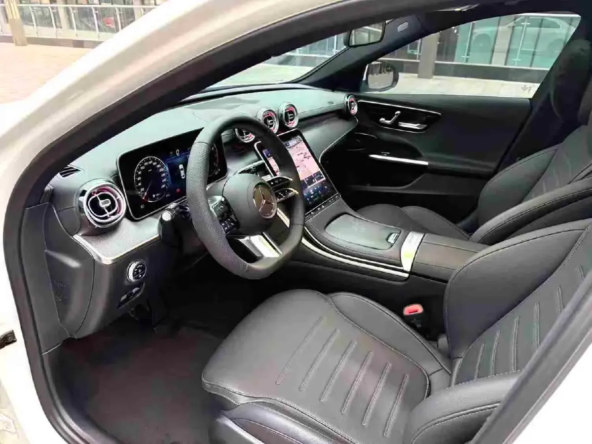 2025 Mercedes-Benz C Class 1.5T 204HP L4 9AT,autocango,china used car exporter,china ev exporter,chinese used car exporter,chinese used ev exporter