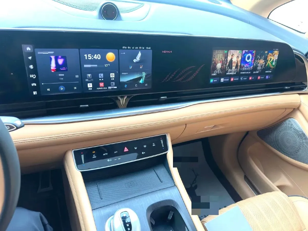 2022 Voyah Dream 1.5T 136HP L4 PHEV 25.57KWH,autocango,china used car exporter,china ev exporter,chinese used car exporter,chinese used ev exporter