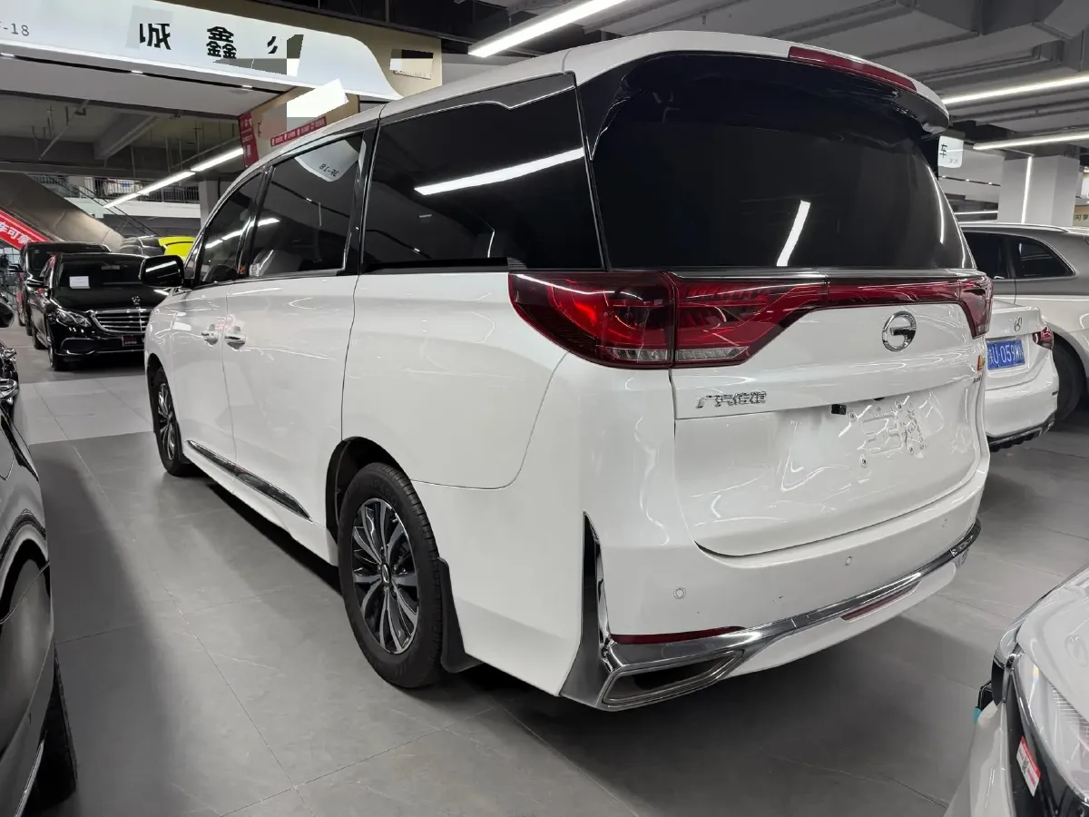 2021 GAC Trumpchi M8 2.0T 252HP L4 8AT,autocango,china used car exporter,china ev exporter,chinese used car exporter,chinese used ev exporter