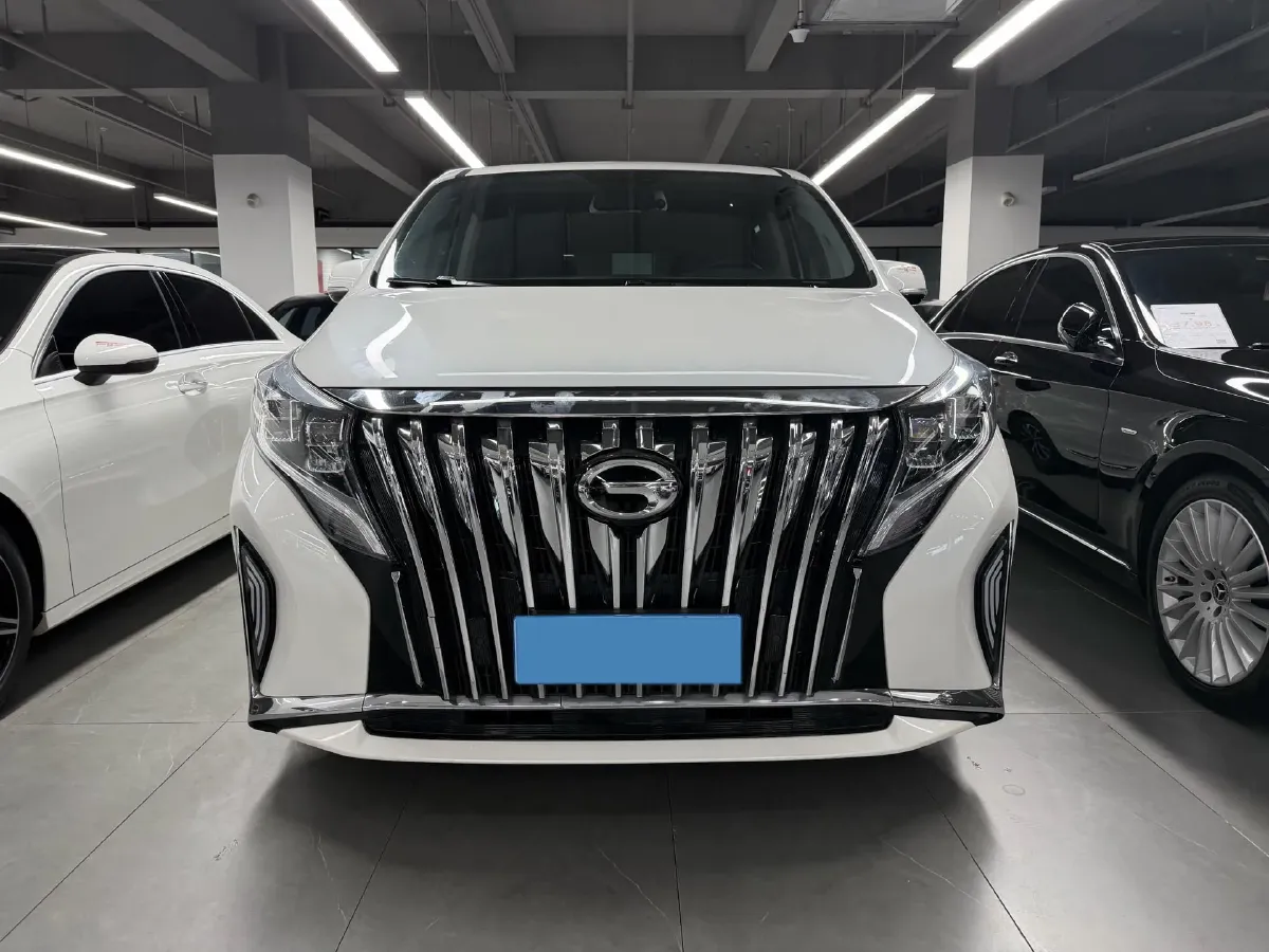 2021 GAC Trumpchi M8 2.0T 252HP L4 8AT,autocango,china used car exporter,china ev exporter,chinese used car exporter,chinese used ev exporter