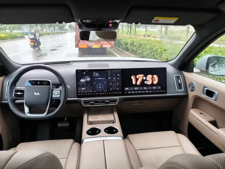 2025 Li L9 Range Extended 154HP REEV,autocango,china used car exporter,china ev exporter,chinese used car exporter,chinese used ev exporter
