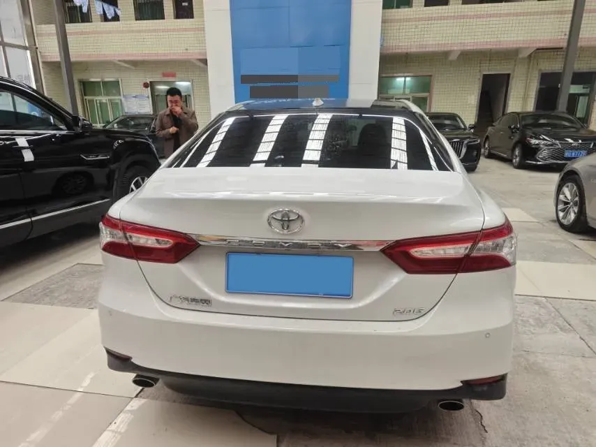 2021 Toyota Camry 2.0L 178HP L4 CVT,autocango,china used car exporter,china ev exporter,chinese used car exporter,chinese used ev exporter