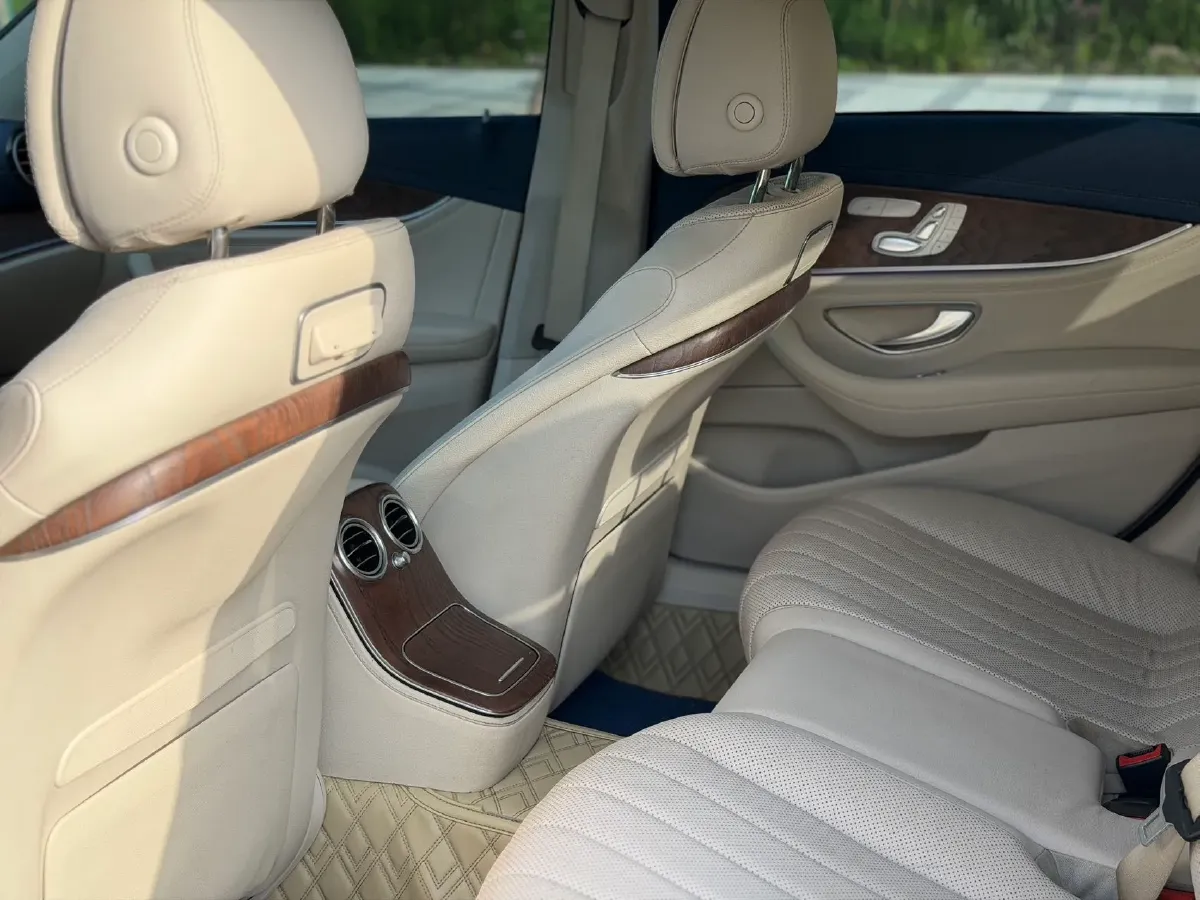 2021 Mercedes-Benz E Class 2.0T 258HP L4 9AT,autocango,china used car exporter,china ev exporter,chinese used car exporter,chinese used ev exporter