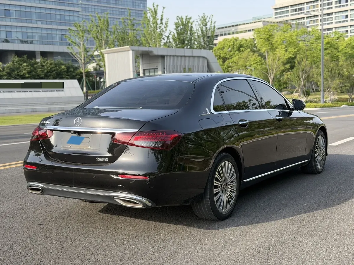 2021 Mercedes-Benz E Class 2.0T 258HP L4 9AT,autocango,china used car exporter,china ev exporter,chinese used car exporter,chinese used ev exporter