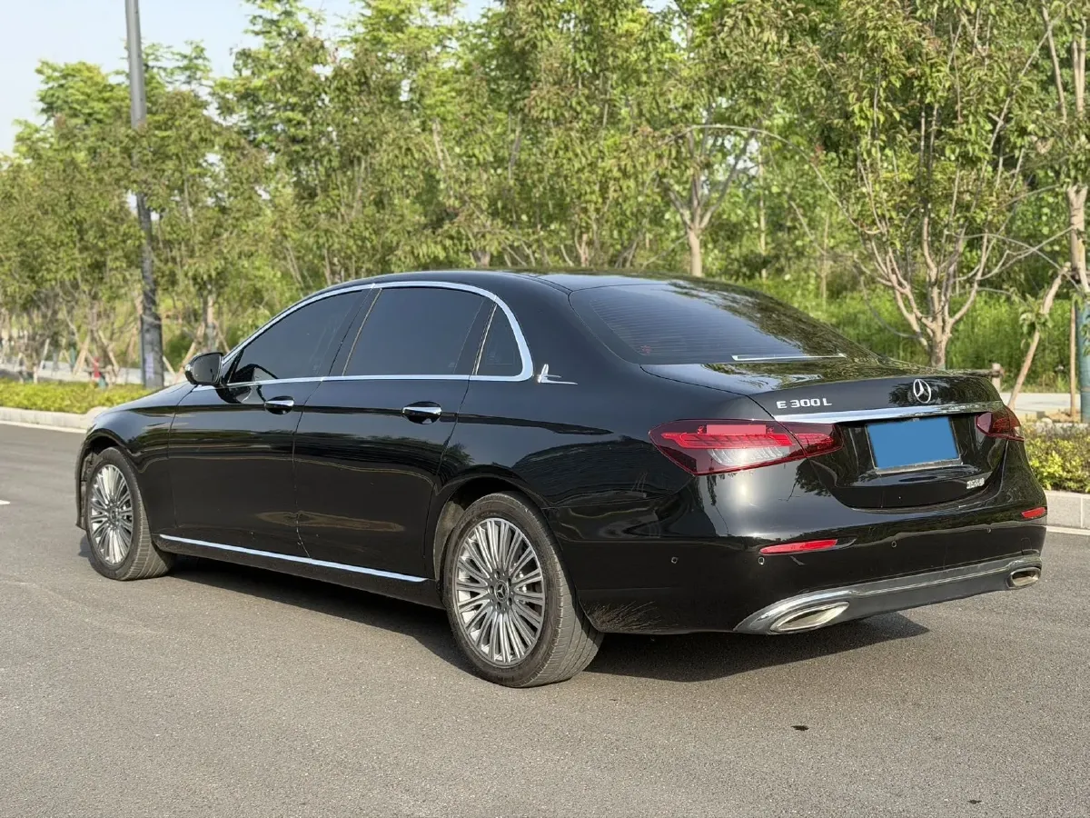 2021 Mercedes-Benz E Class 2.0T 258HP L4 9AT,autocango,china used car exporter,china ev exporter,chinese used car exporter,chinese used ev exporter