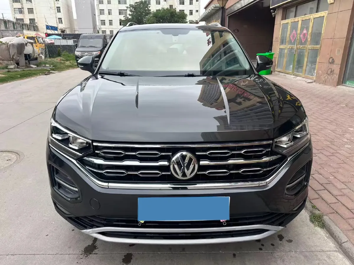2019 Jeep Cherokee 2.0T 234HP L4 9AT,autocango,china used car exporter,china ev exporter,chinese used car exporter,chinese used ev exporter
