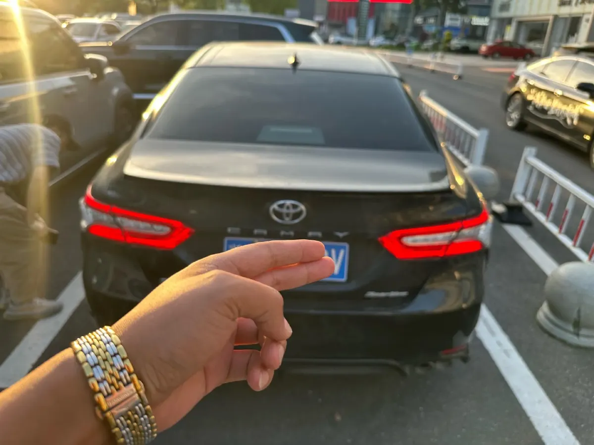 2022 Toyota Camry 2.0L 178HP L4 CVT,autocango,china used car exporter,china ev exporter,chinese used car exporter,chinese used ev exporter