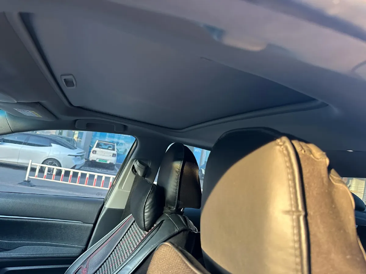 2022 Toyota Camry 2.0L 178HP L4 CVT,autocango,china used car exporter,china ev exporter,chinese used car exporter,chinese used ev exporter