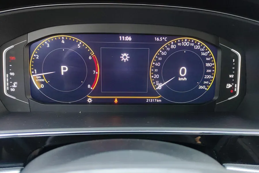 2025 Volkswagen Passat 2.0T 186HP L4 7DCT,autocango,china used car exporter,china ev exporter,chinese used car exporter,chinese used ev exporter