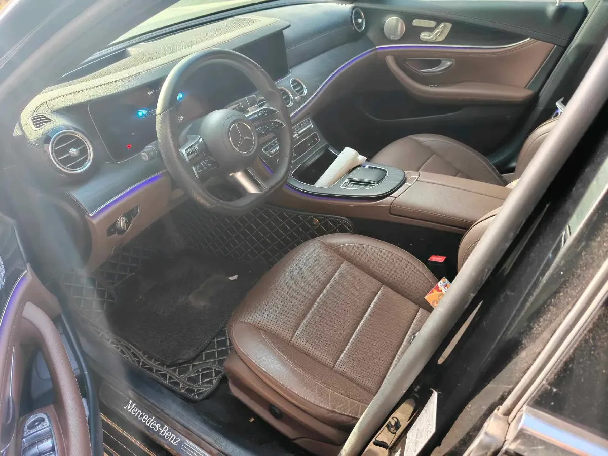 2021 Mercedes-Benz E Class 2.0T 258HP L4 9AT,autocango,china used car exporter,china ev exporter,chinese used car exporter,chinese used ev exporter