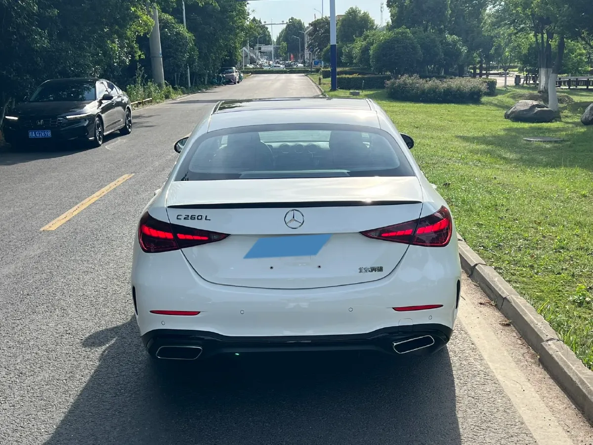 2025 Mercedes-Benz C Class 1.5T 204HP L4 9AT,autocango,china used car exporter,china ev exporter,chinese used car exporter,chinese used ev exporter
