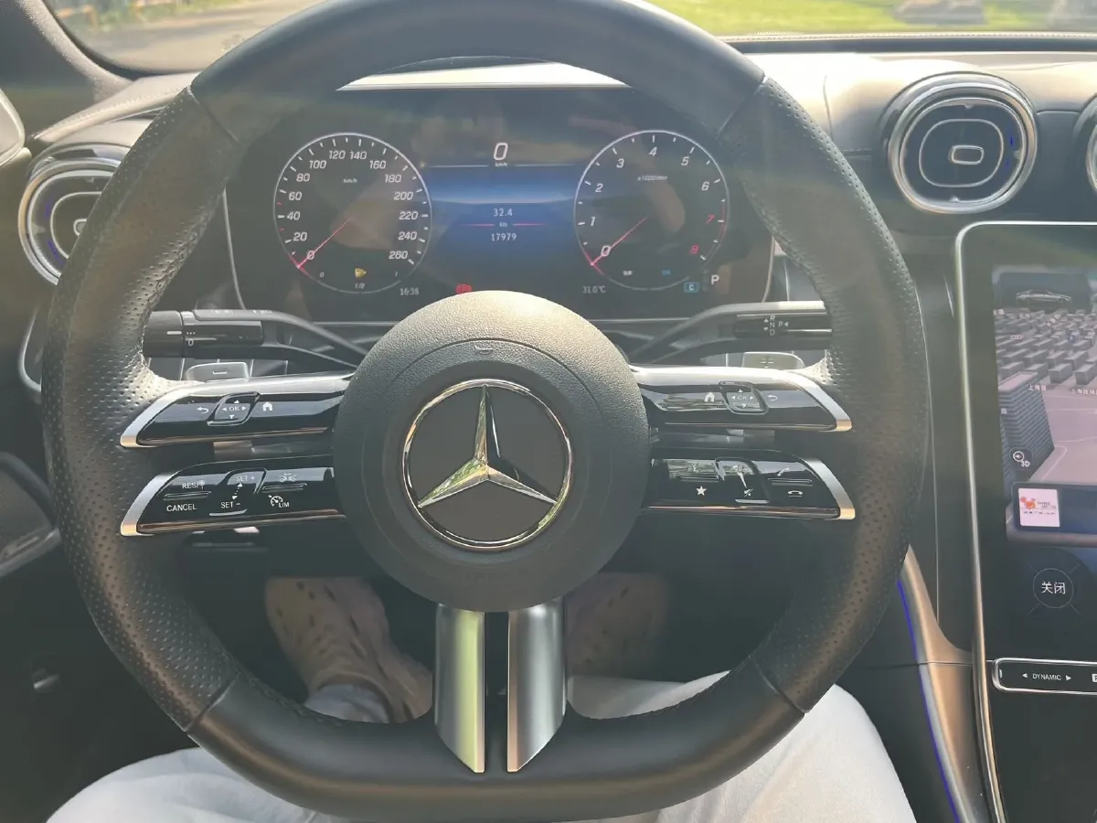 2025 Mercedes-Benz C Class 1.5T 204HP L4 9AT,autocango,china used car exporter,china ev exporter,chinese used car exporter,chinese used ev exporter
