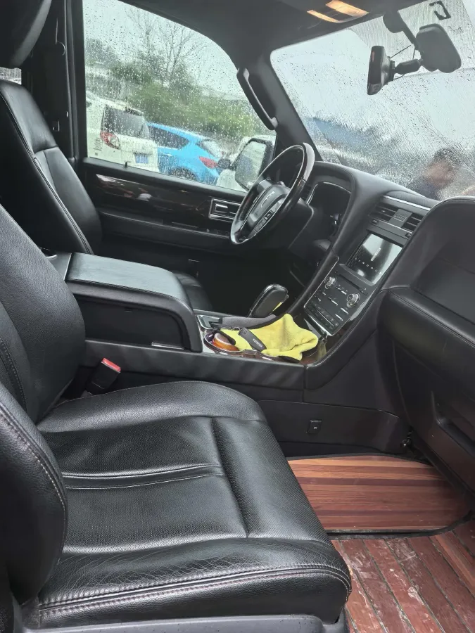 2017 Lincoln Navigator 3.5T 355HP V6 6AT,autocango,china used car exporter,china ev exporter,chinese used car exporter,chinese used ev exporter