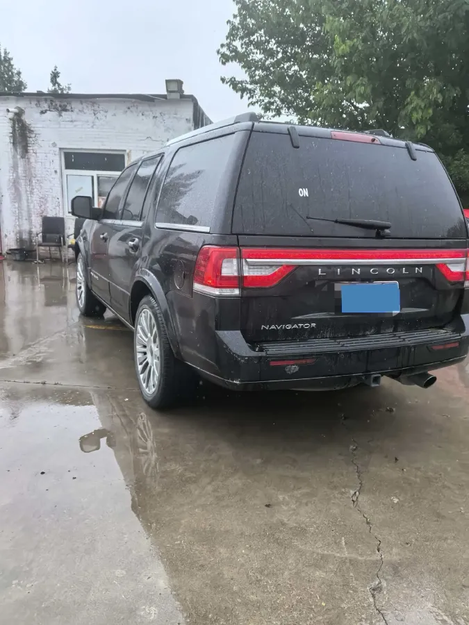 2017 Lincoln Navigator 3.5T 355HP V6 6AT,autocango,china used car exporter,china ev exporter,chinese used car exporter,chinese used ev exporter