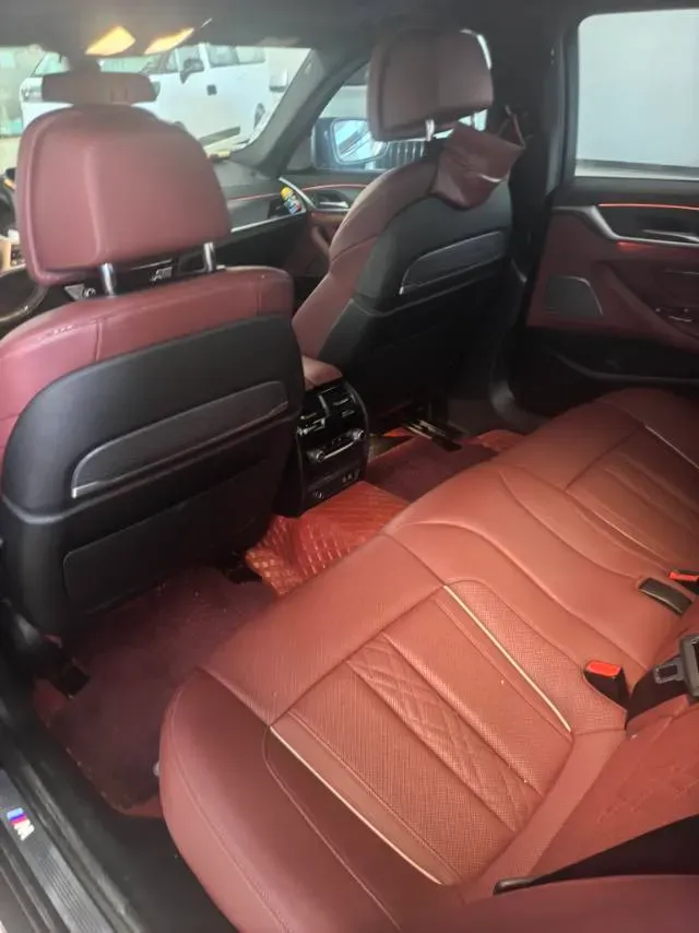 2021 BMW 5 Series 2.0T 252HP L4 8AT,autocango,china used car exporter,china ev exporter,chinese used car exporter,chinese used ev exporter