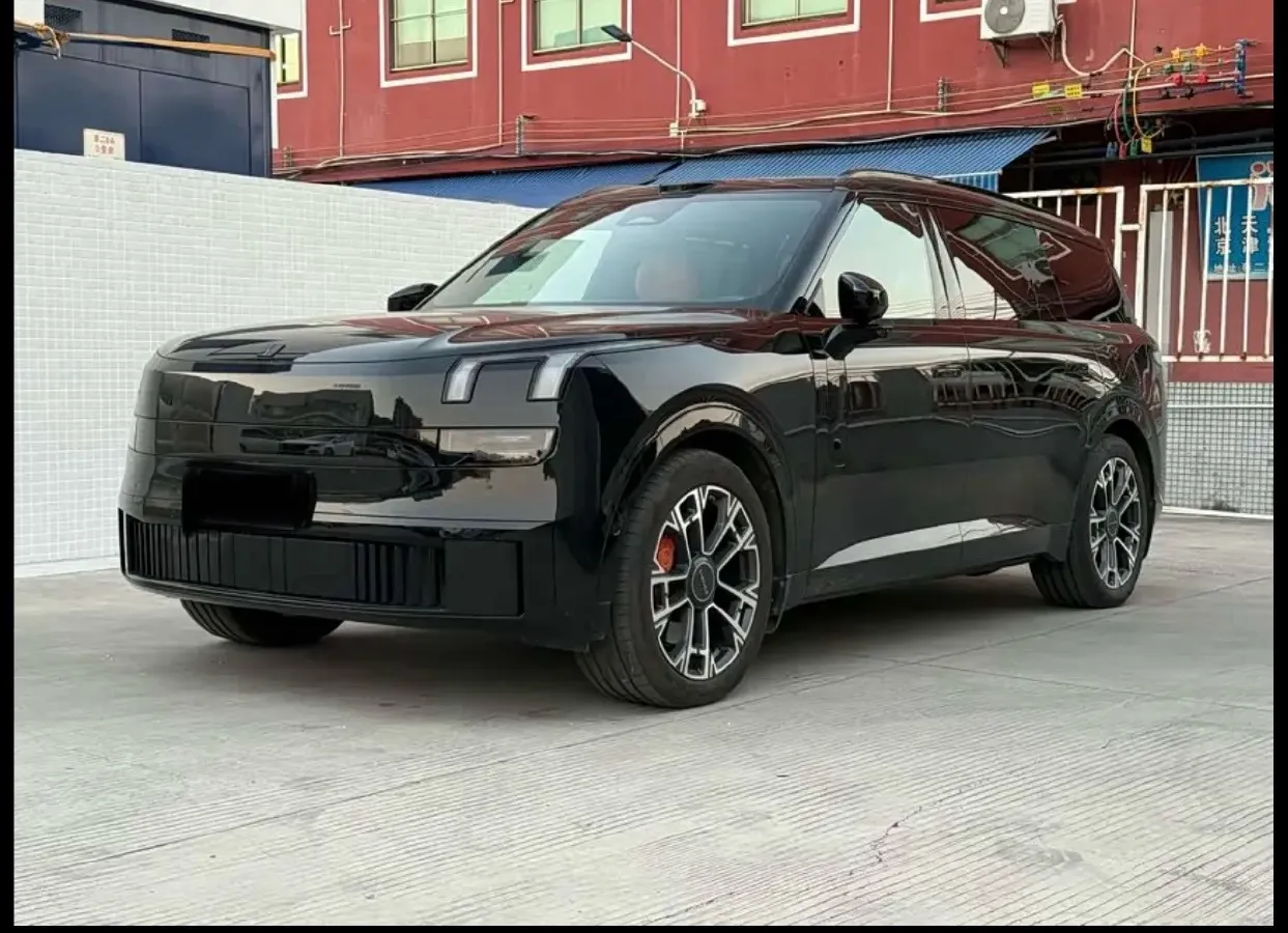 2025 LYNK&CO 900 1.5T 190HP L4 3DHT PHEV 43.3KWH,autocango,china used car exporter,china ev exporter,chinese used car exporter,chinese used ev exporter