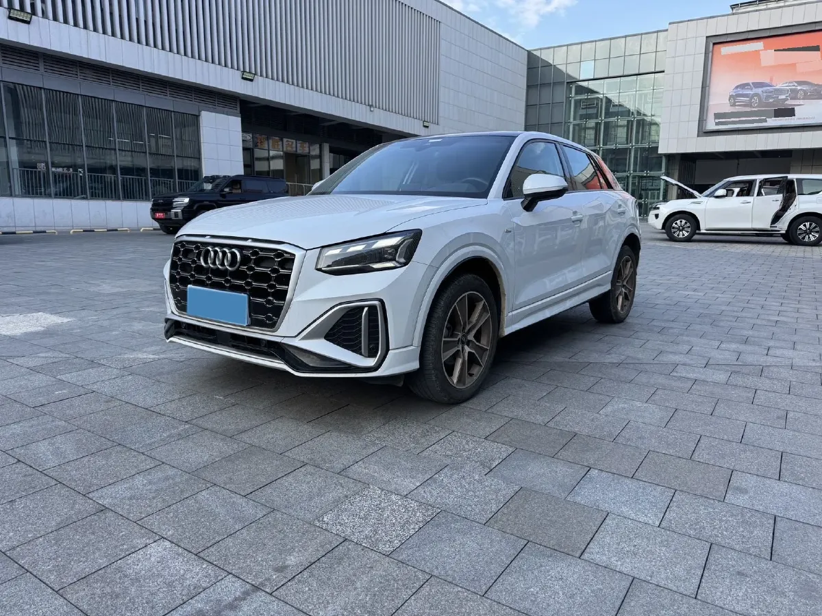 2022 Audi Q2L 1.4T 150HP L4 7DCT,autocango,china used car exporter,china ev exporter,chinese used car exporter,chinese used ev exporter