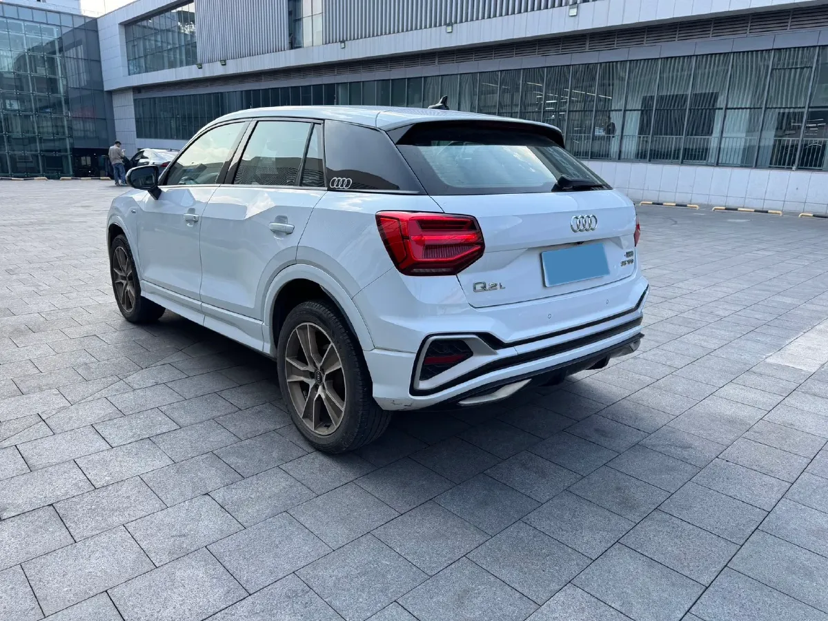 2022 Audi Q2L 1.4T 150HP L4 7DCT,autocango,china used car exporter,china ev exporter,chinese used car exporter,chinese used ev exporter