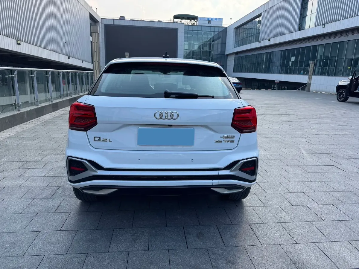 2022 Audi Q2L 1.4T 150HP L4 7DCT,autocango,china used car exporter,china ev exporter,chinese used car exporter,chinese used ev exporter