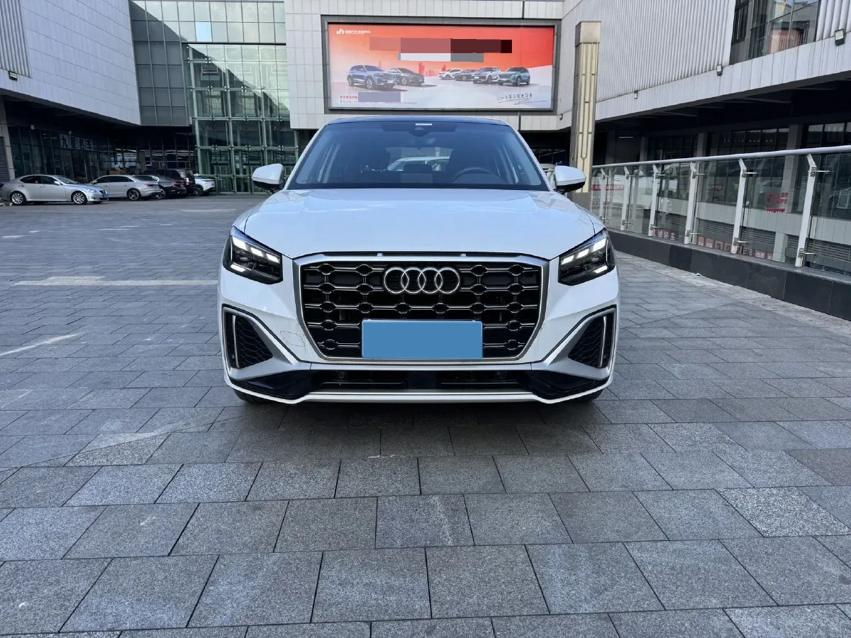 2022 Audi Q2L 1.4T 150HP L4 7DCT,autocango,china used car exporter,china ev exporter,chinese used car exporter,chinese used ev exporter