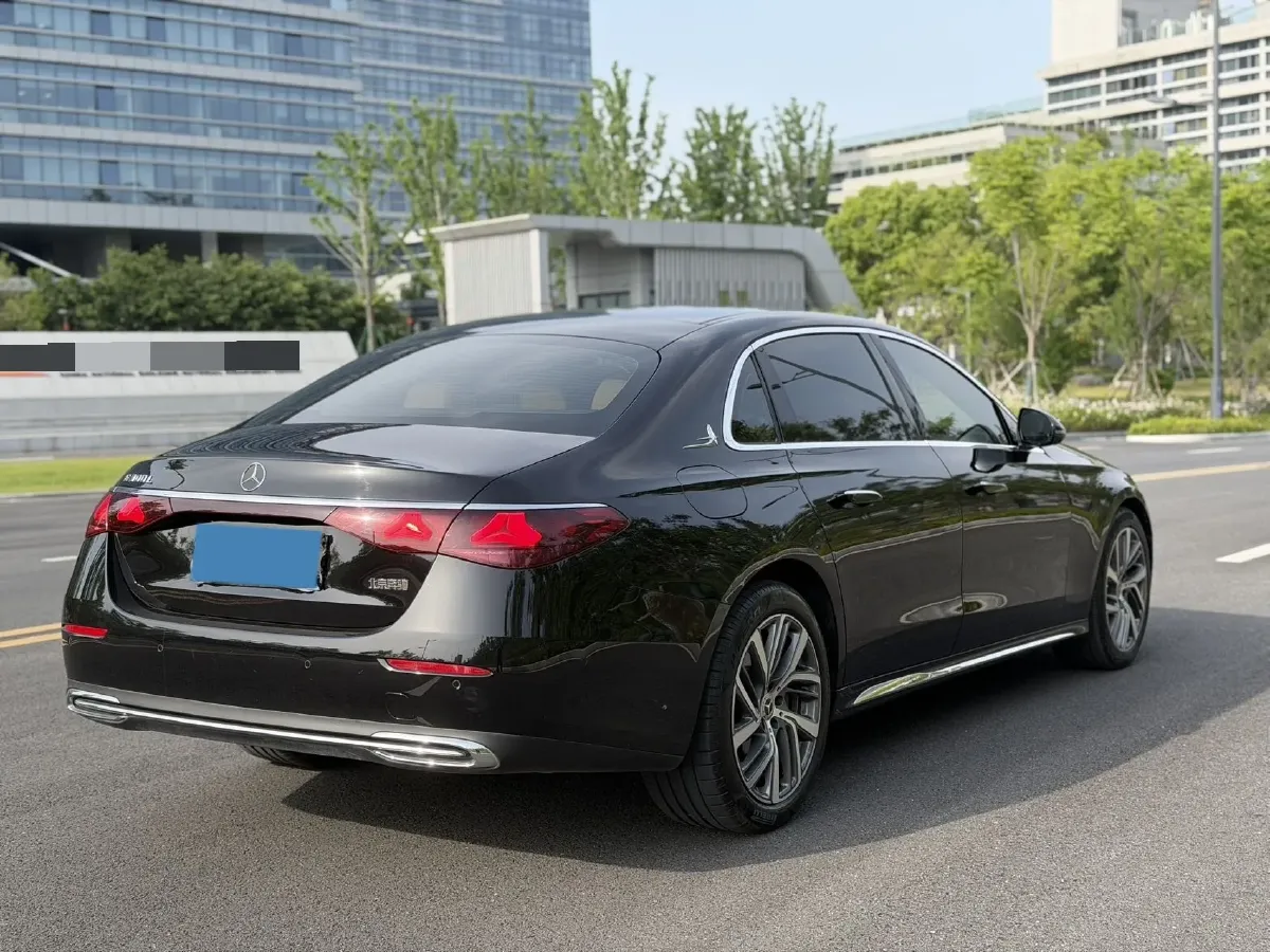 2024 Mercedes-Benz E Class 2.0T 258HP L4 9AT,autocango,china used car exporter,china ev exporter,chinese used car exporter,chinese used ev exporter