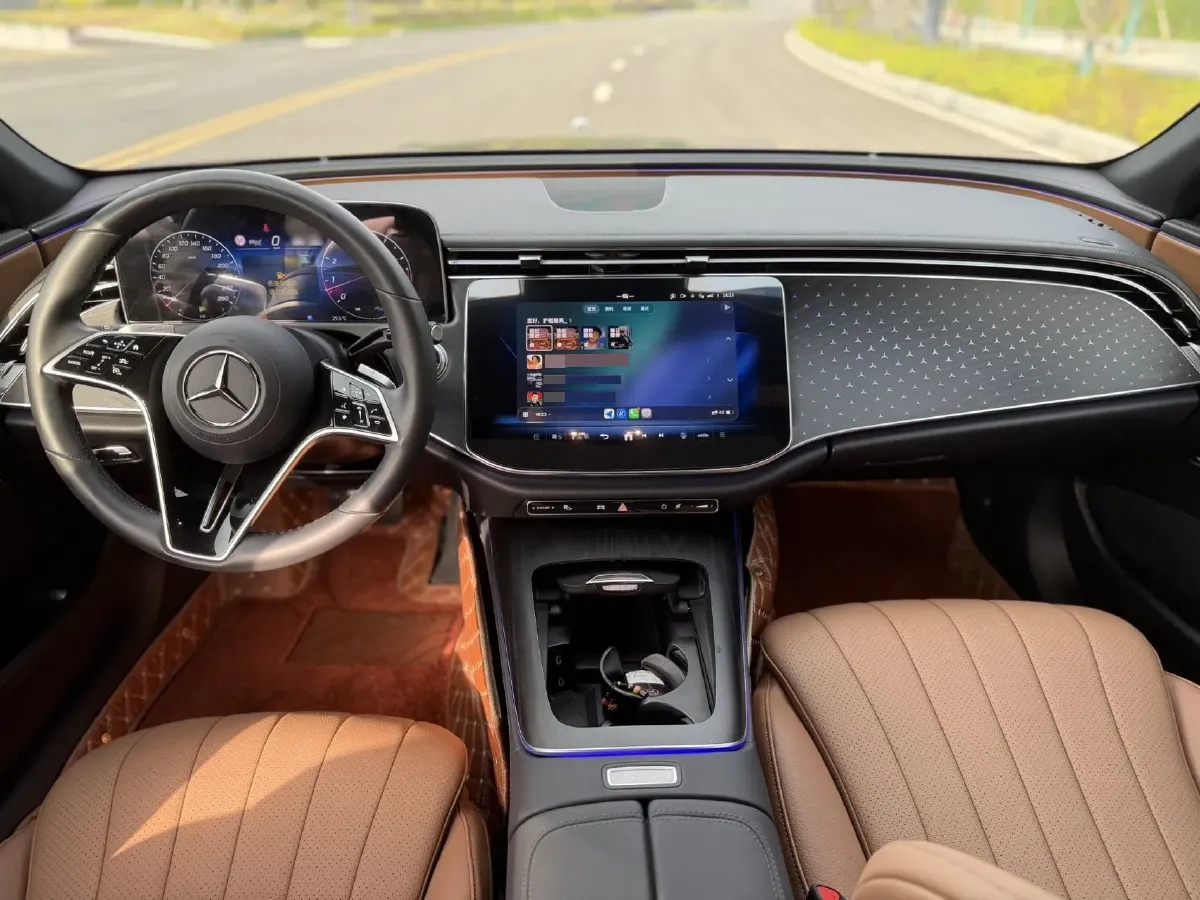 2024 Mercedes-Benz E Class 2.0T 258HP L4 9AT,autocango,china used car exporter,china ev exporter,chinese used car exporter,chinese used ev exporter