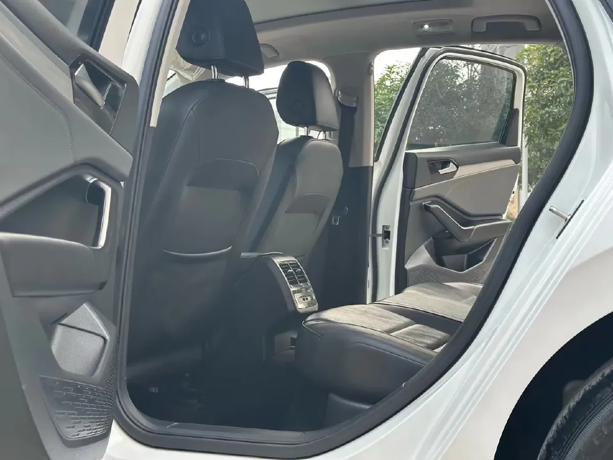 2019 Volkswagen Tharu 1.4T 150HP L4 7DCT,autocango,china used car exporter,china ev exporter,chinese used car exporter,chinese used ev exporter