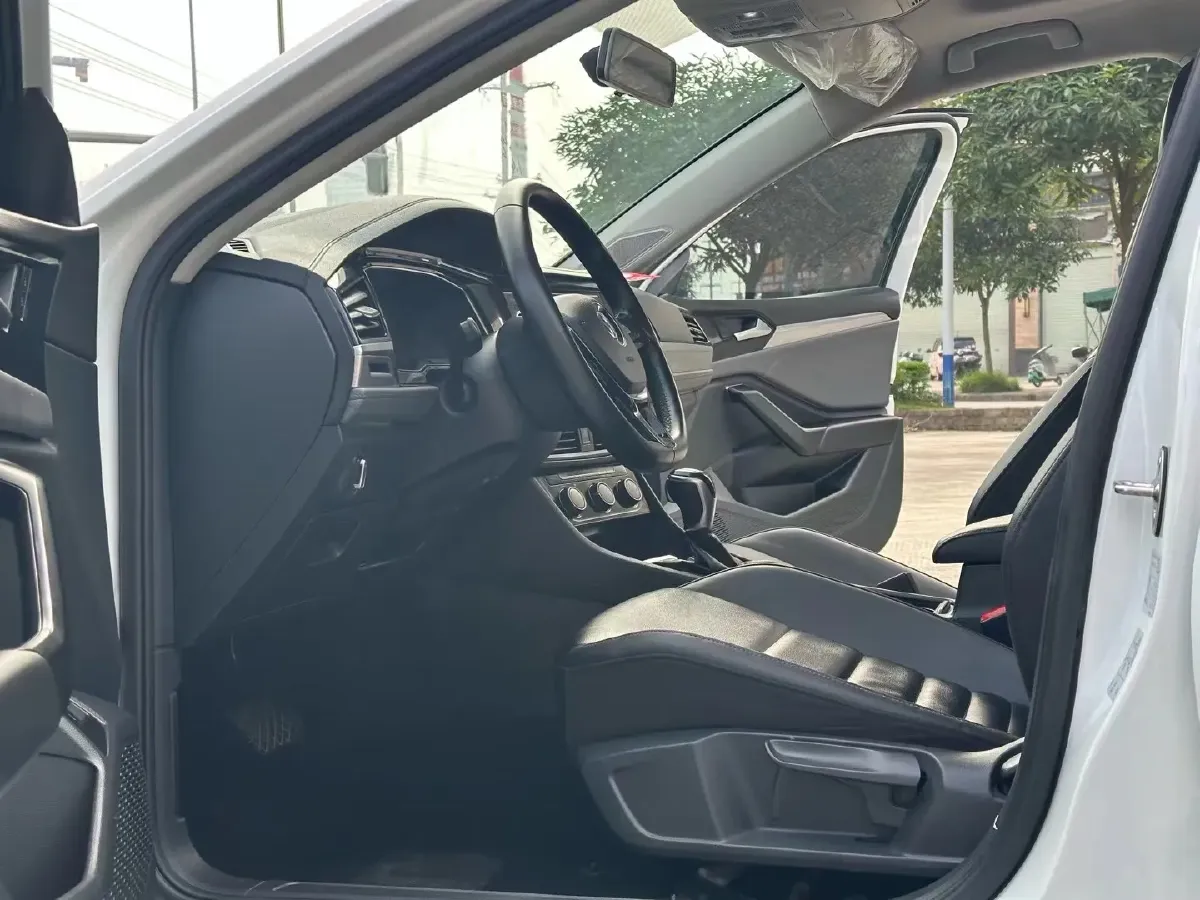 2019 Volkswagen Tharu 1.4T 150HP L4 7DCT,autocango,china used car exporter,china ev exporter,chinese used car exporter,chinese used ev exporter