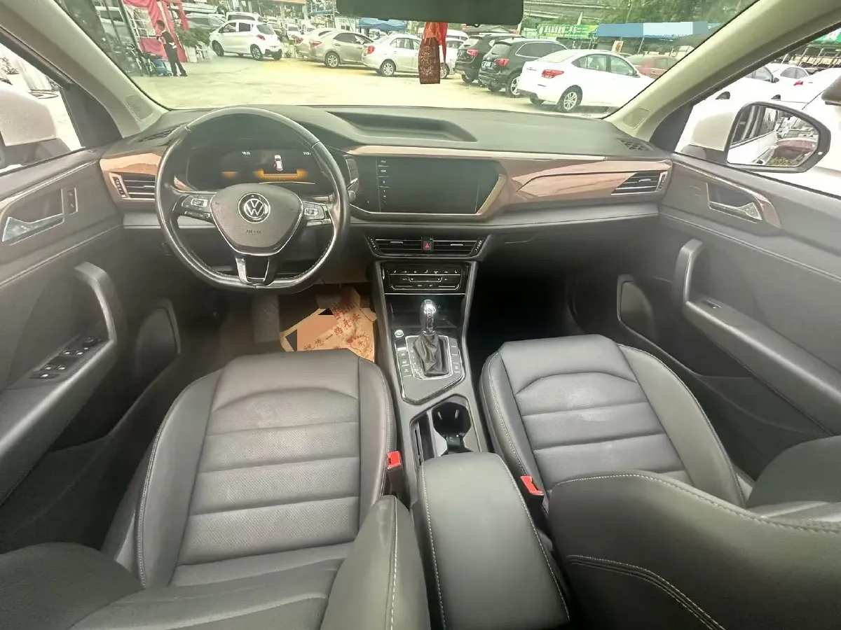2022 Volkswagen Tharu 1.4T 150HP L4 7DCT,autocango,china used car exporter,china ev exporter,chinese used car exporter,chinese used ev exporter