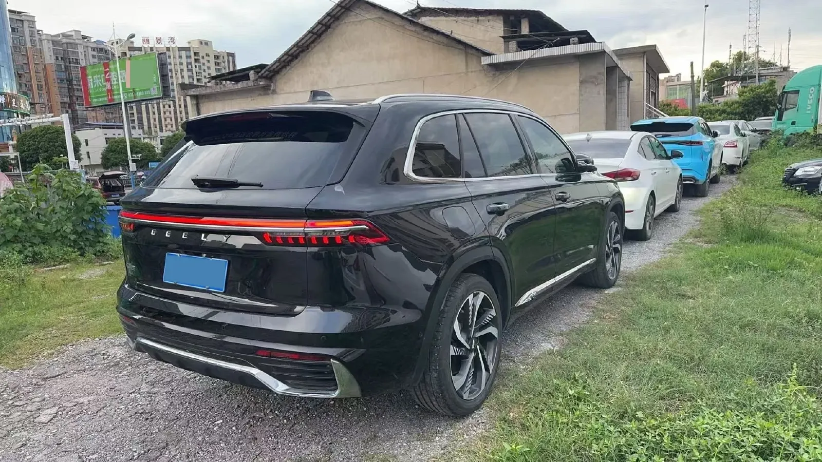 2021 Geely Monjaro 2.0T 218HP L4 7DCT,autocango,china used car exporter,china ev exporter,chinese used car exporter,chinese used ev exporter