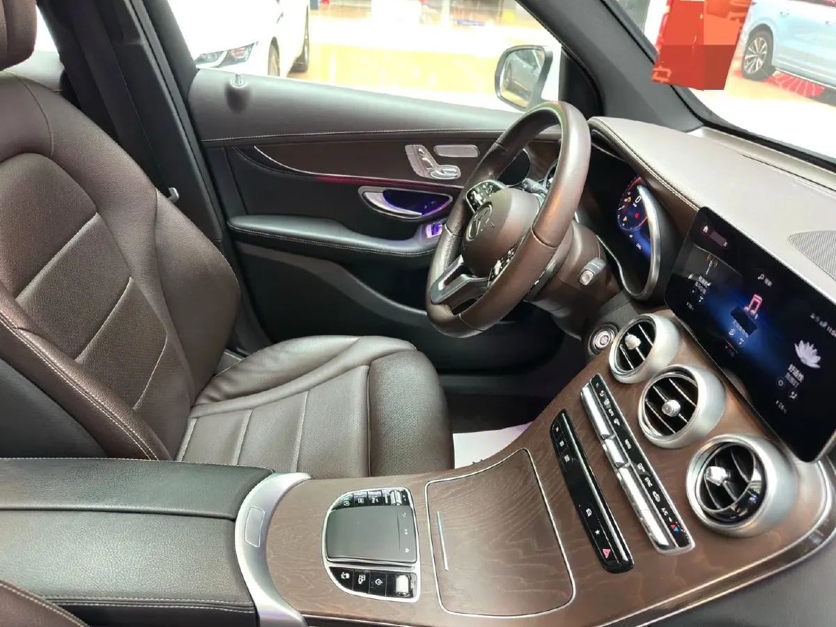 2020 Mercedes-Benz GLC Class 2.0T 258HP L4 9AT,autocango,china used car exporter,china ev exporter,chinese used car exporter,chinese used ev exporter