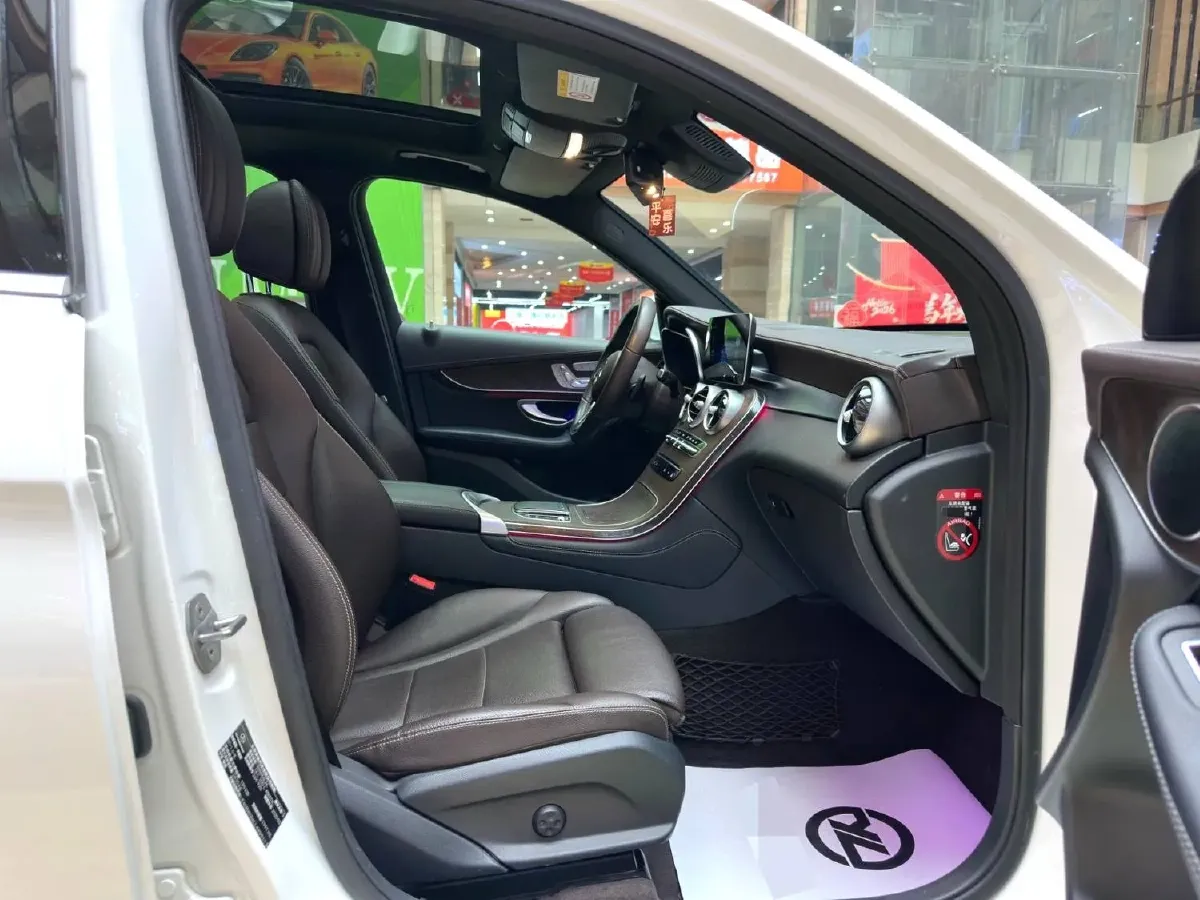 2020 Mercedes-Benz GLC Class 2.0T 258HP L4 9AT,autocango,china used car exporter,china ev exporter,chinese used car exporter,chinese used ev exporter