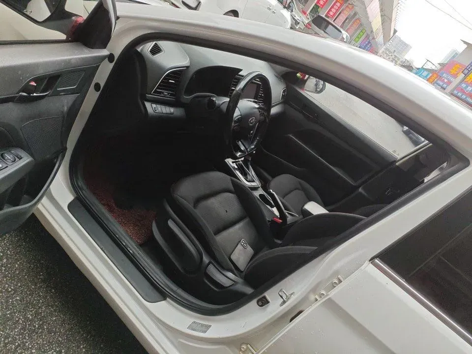 2018 Hyundai Elantra 1.4T 130HP L4 7DCT,autocango,china used car exporter,china ev exporter,chinese used car exporter,chinese used ev exporter