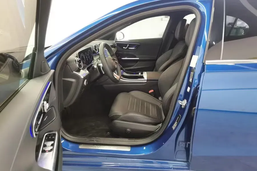 2022 Mercedes-Benz C Class 1.5T 170HP L4 9AT,autocango,china used car exporter,china ev exporter,chinese used car exporter,chinese used ev exporter