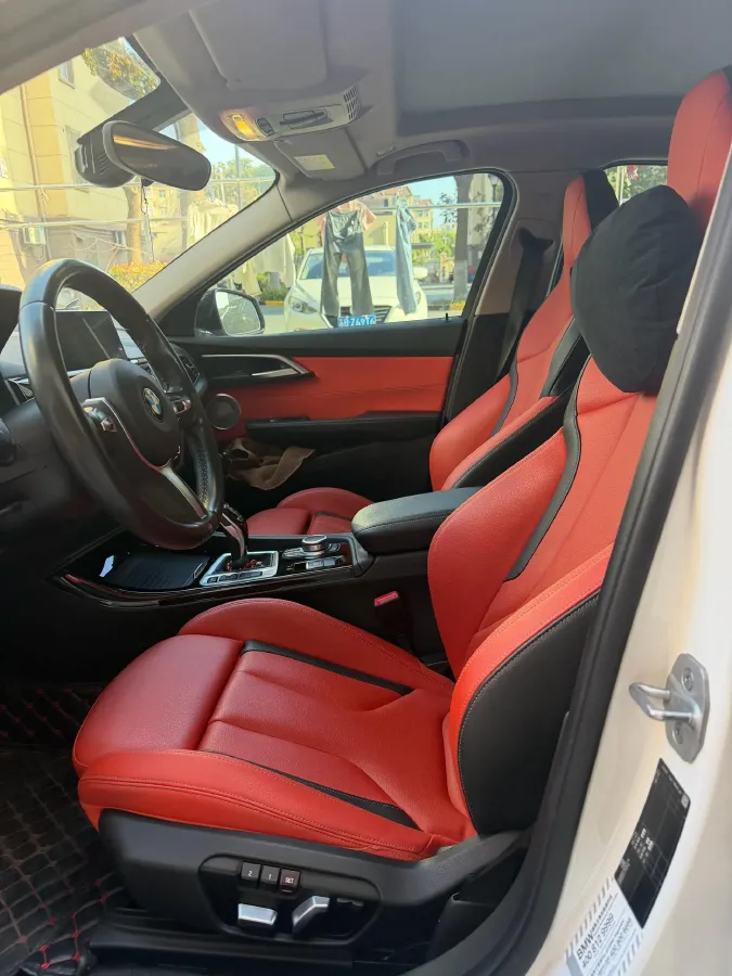 2021 BMW 1 Series 2.0T 192HP L4 7DCT,autocango,china used car exporter,china ev exporter,chinese used car exporter,chinese used ev exporter