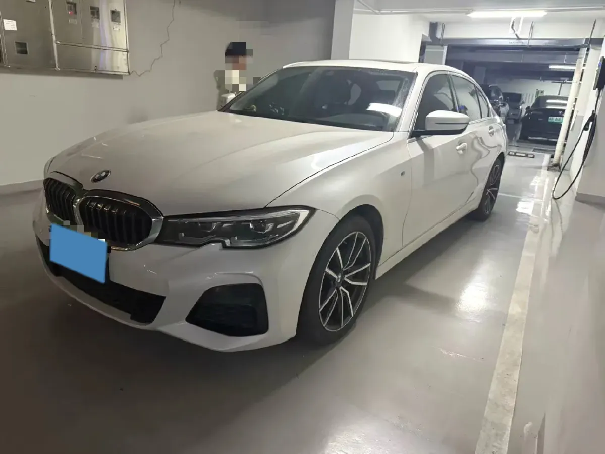 2020 BMW 3 Series 2.0T 184HP L4 8AT,autocango,china used car exporter,china ev exporter,chinese used car exporter,chinese used ev exporter