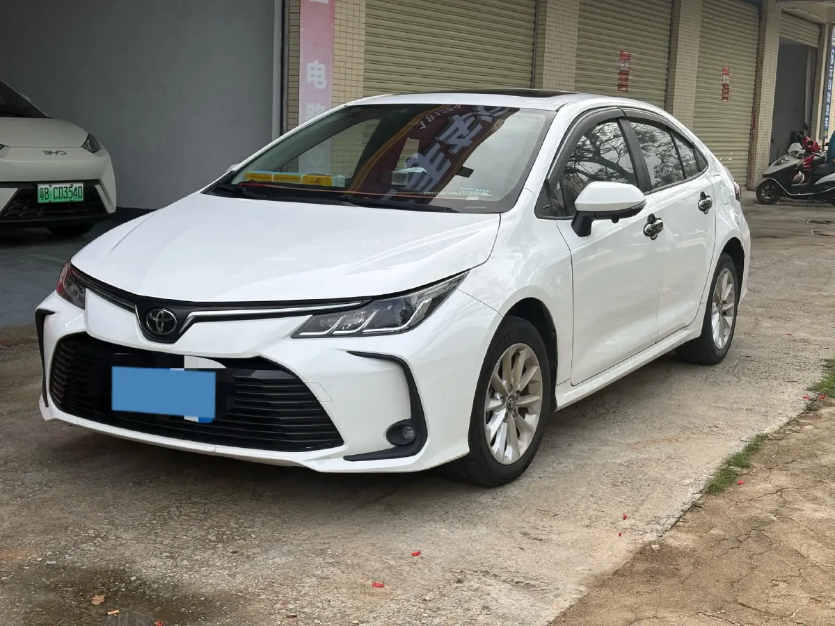 2021 Toyota Corolla 1.2T 116HP L4 CVT,autocango,china used car exporter,china ev exporter,chinese used car exporter,chinese used ev exporter