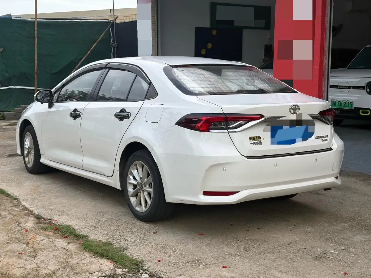 2021 Toyota Corolla 1.2T 116HP L4 CVT,autocango,china used car exporter,china ev exporter,chinese used car exporter,chinese used ev exporter