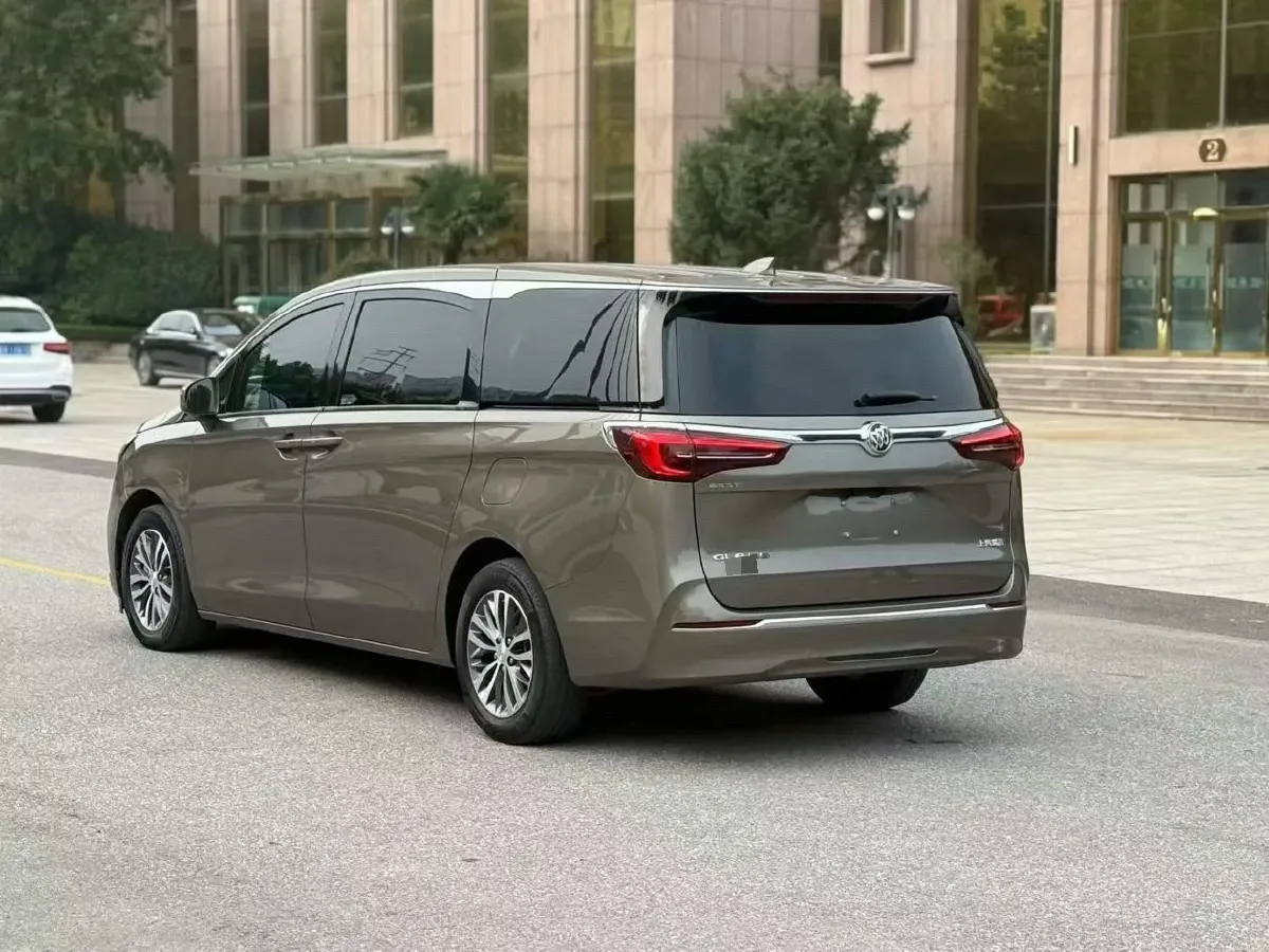 2020 Buick GL8 2.0T 237HP L4 9AT,autocango,china used car exporter,china ev exporter,chinese used car exporter,chinese used ev exporter