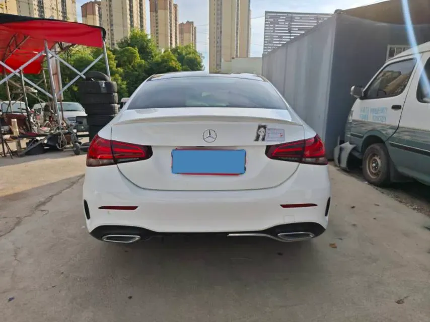 2021 Mercedes-Benz A Class 1.3T 163HP L4 7DCT,autocango,china used car exporter,china ev exporter,chinese used car exporter,chinese used ev exporter