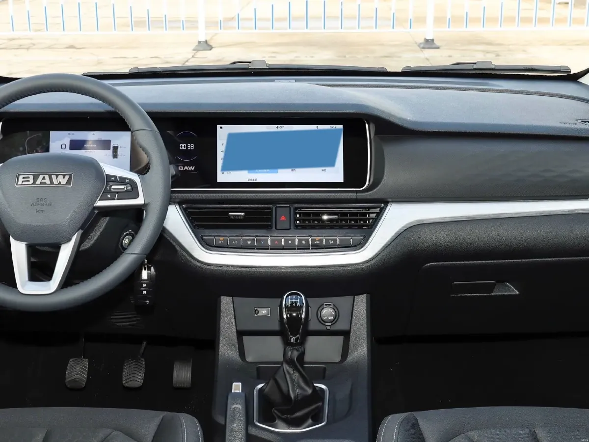 2023 BAW RuiSheng Trump M7 2.0L 144HP L4 5MT,autocango,china used car exporter,china ev exporter,chinese used car exporter,chinese used ev exporter