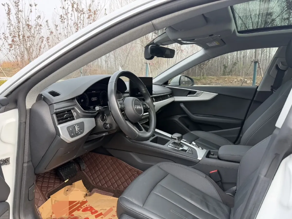 2021 Audi A5 2.0T 204HP L4 7DCT,autocango,china used car exporter,china ev exporter,chinese used car exporter,chinese used ev exporter