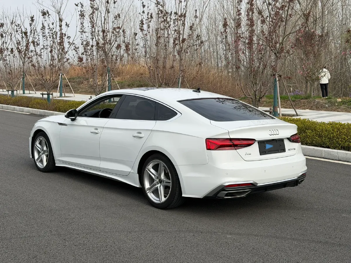 2021 Audi A5 2.0T 204HP L4 7DCT,autocango,china used car exporter,china ev exporter,chinese used car exporter,chinese used ev exporter